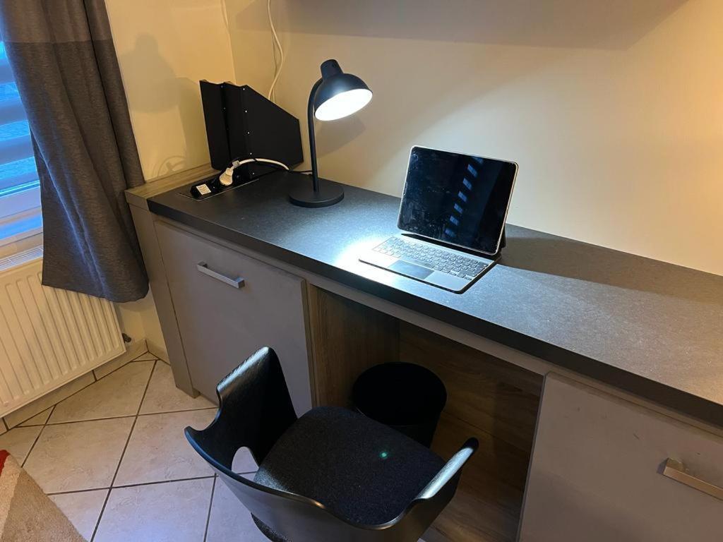 Appartement 4 Personnes Hyper Centre En Vieille Ville Au Pied Des Remparts 볼로뉴쉬르메르 외부 사진