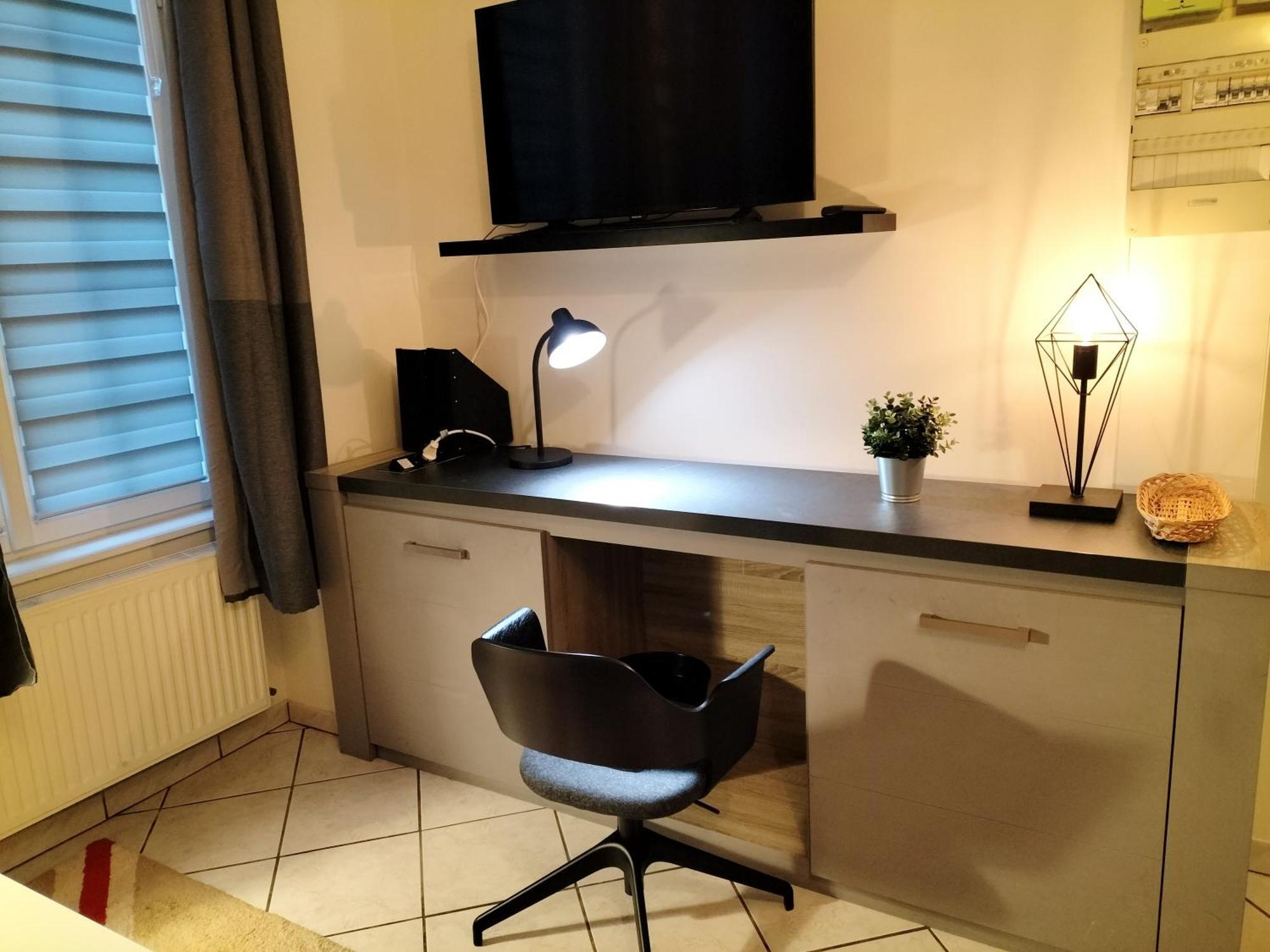 Appartement 4 Personnes Hyper Centre En Vieille Ville Au Pied Des Remparts 볼로뉴쉬르메르 외부 사진